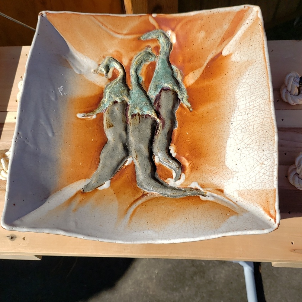 Platter/bowl 12 x12 artist signed